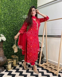 SF2  5537  SpecialBandhani Cotton   Sequence Work On kurta and Plain Malmal Duppata with Plain Pant - XL-42