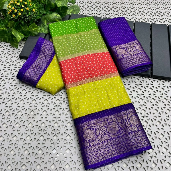 DSS 5571 WowNew ruko jariBeautiful dola silk sarees with all over floral design along with contrast weaving borderContrast pallu  - Purple