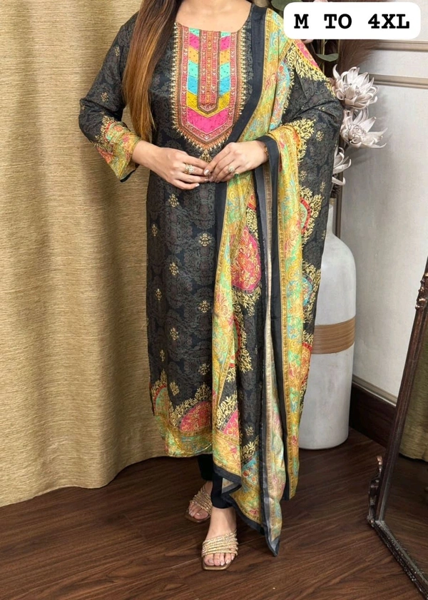 SF3  5580 *NEW BEUTIFUL HEAVY FULLY STITCHIED SUIT SET beautiful Heavy Suit Set which is beautifully decorated HEAVY Maslin  SILK - Black, M-38