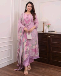 SF3  5582 NEW COLLECTION PATTERN *Ivory Pakistani Suits made from Pure Muslin fabric with digital prints  - L-40