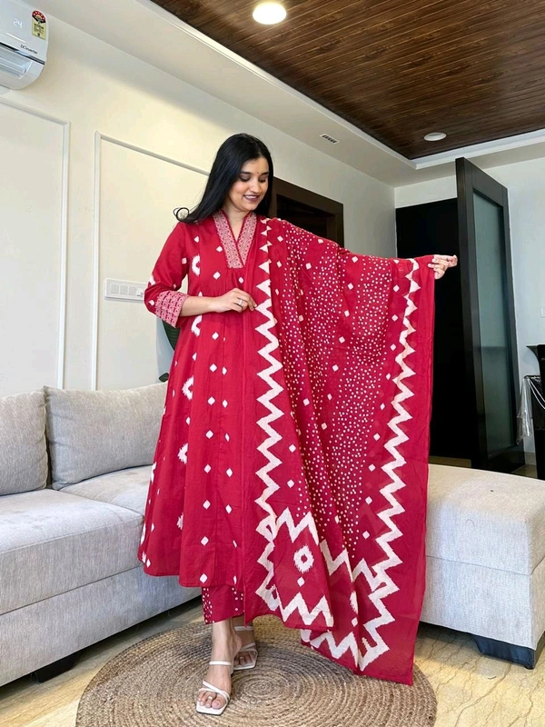 SF3  5587 New Quality *Premium Heavy Cotton Full Printer Dress With Printed Plazzo Border Handwork With Malmal Printed Dupatta - Red, L-40