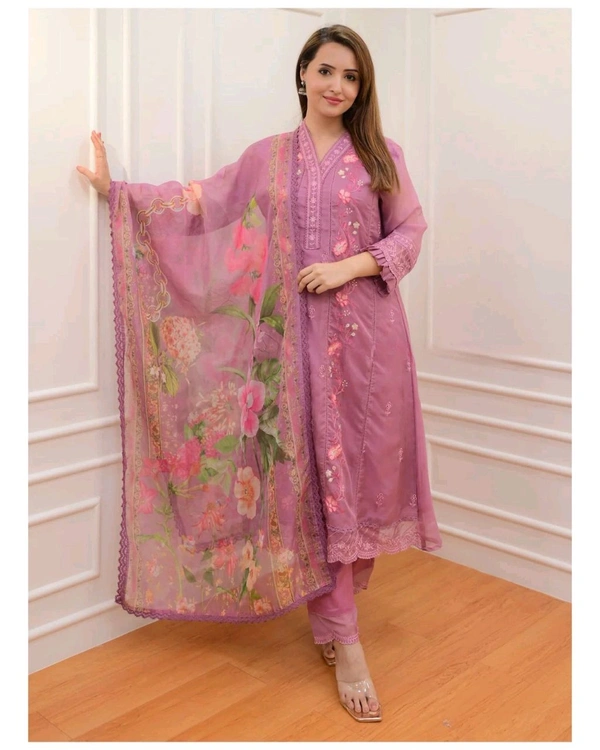 DSS 5586 New  Anarkali gown with Beautiful Featuring organza embroidery work and full lining with pent and digital organza dupatta with embroidery work lace - Pink, M-38