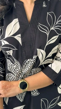 SF2  5609 💜 *Pure Cotton Kurta Pant plazo in Beautiful Floral Prints - Black, 3XL-46