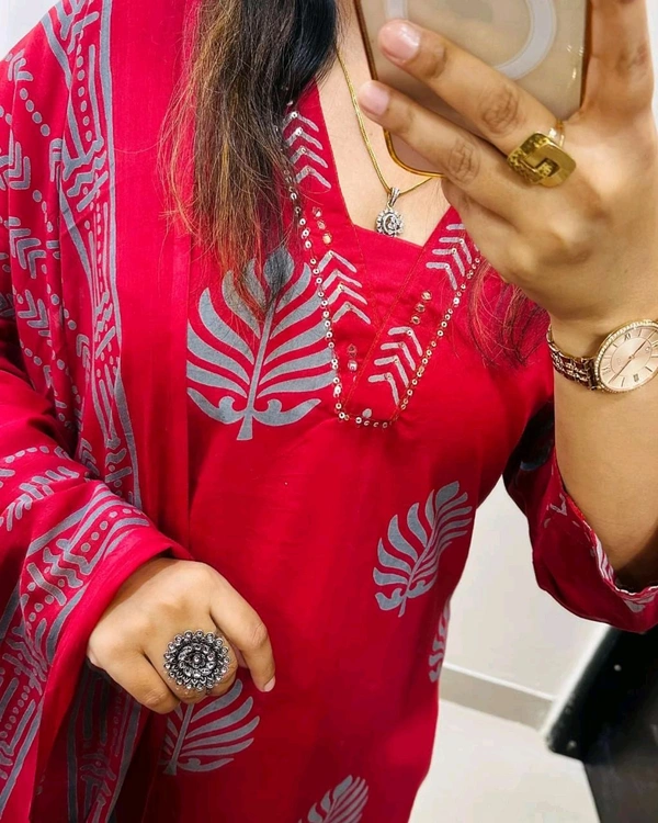 KDJ 2628 *Heavy Cotton*  Sequence Work Kurti with Hand work Pant 


 - Maroon, M-38