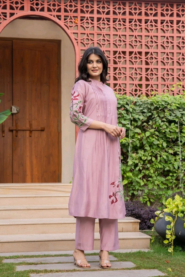 SF5 5631 Heavy Cotton With  embroidered  work Kurti Paired With Pant 
 - Pink, L-40