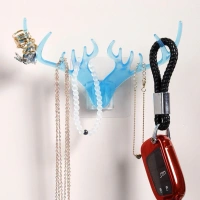 BKH1725 Deer Head Wall Hook with Night Glow