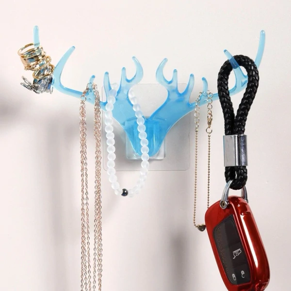 BKH1725 Deer Head Wall Hook with Night Glow