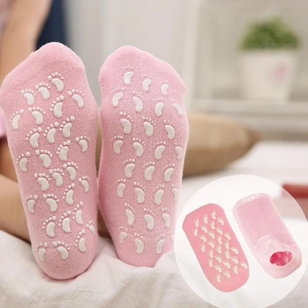 BKH503 Silicon Moisturizing Feet Socks