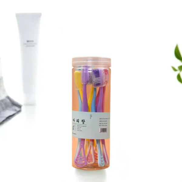 BKH6150  8pc 2in1 Toothbrush Case with Tongue Cleaner