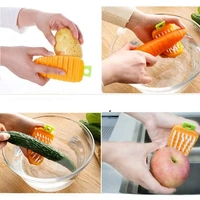 Carrot Shape Vegetable BPA Free Vegetable Scrubber Non‑Toxic Fruit Brush
