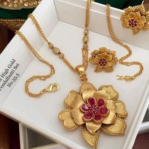 Beautiful Gold Plated Flower Chain Many Designs Available Cod Available