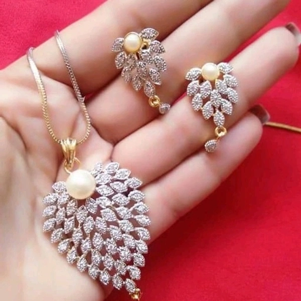 Gold Plated Beautiful Design Chain With American Diamonds So May Designs Available And COD Available