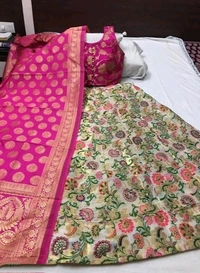 100% pure silk banarasi lehenga choli,Semi stitched lehenga, Design printed with zari on lehenga, blouse, duppatta Fully stitched blouse Duppatta with contrast borderLehenga waiste size:36 , length :42, Duppatta length :2.5m COD Available