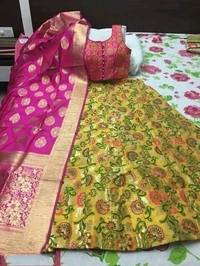 100% pure silk banarasi lehenga choli,Semi stitched lehenga, Design printed with zari on lehenga, blouse, duppatta Fully stitched blouse Duppatta with contrast borderLehenga waiste size:36 , length :42, Duppatta length :2.5m COD Available