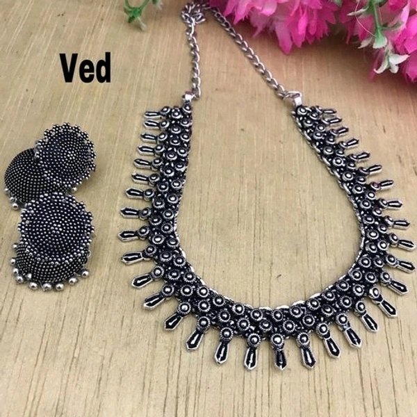 Necklace Set,and Gold Shaded Black Metal, COD Available