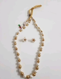 Trendy Pearls Necklace Set 
