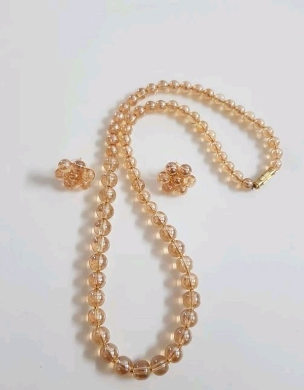 Trendy Pearls Necklace Set 