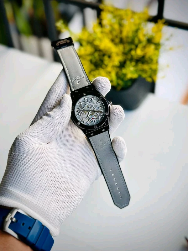 HUBLOT 