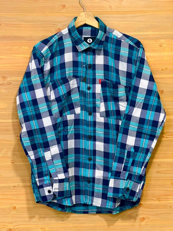 Double Pocket Check Shirt  - L