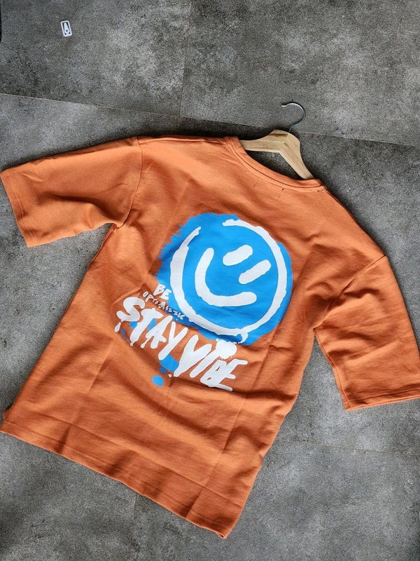 Premium 5-Sleeve T-Shirt – Comfort Fit, Limited Time Offer – Buy Now! - M