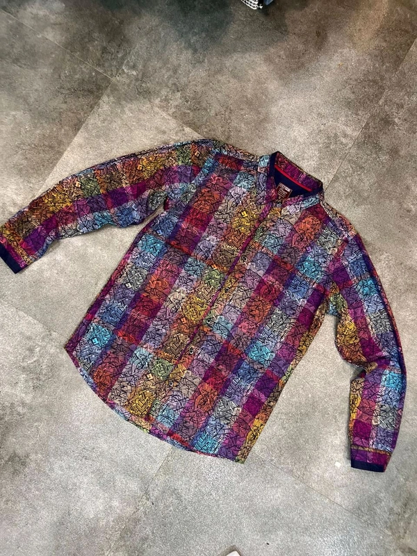  Premium Quality printed shirts - M