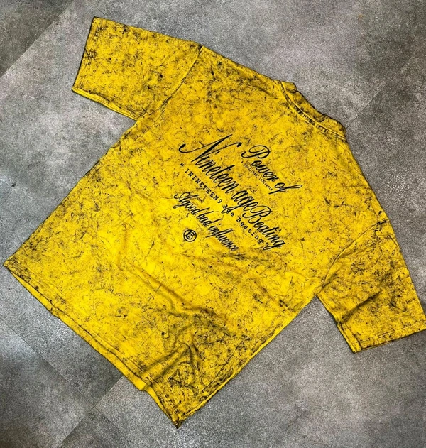 Five Sleeve Tshirt  - Xl