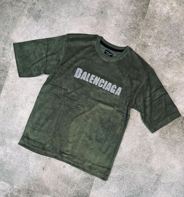 Five Sleeve Tshirt  - Xl