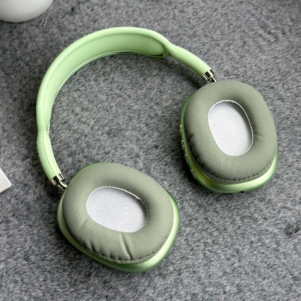 P9 Model With New Attractive Colors, Awesome Sound Quality, — Perfect Balance Of Exhilarating High-fidelity Audio And The Effortless Magic Of Headphone. The Ultimate Personal Listening Experience Is Here - SRP1