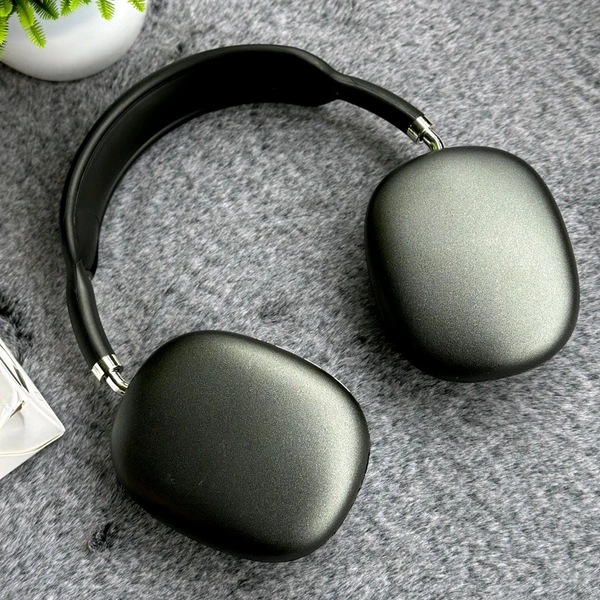 P9 Model With New Attractive Colors, Awesome Sound Quality, — Perfect Balance Of Exhilarating High-fidelity Audio And The Effortless Magic Of Headphone. The Ultimate Personal Listening Experience Is Here - SRP3