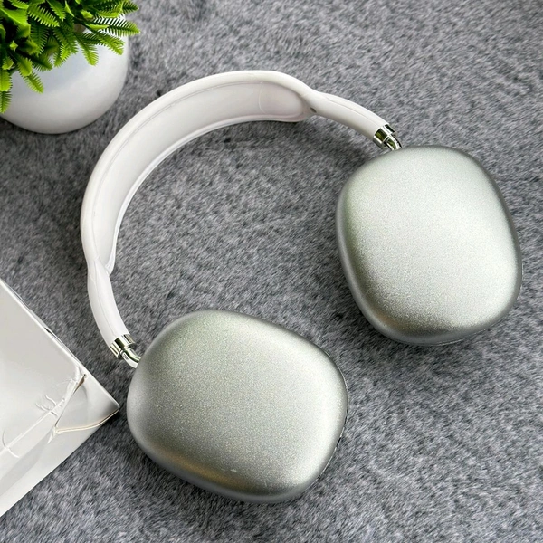 P9 Model With New Attractive Colors, Awesome Sound Quality, — Perfect Balance Of Exhilarating High-fidelity Audio And The Effortless Magic Of Headphone. The Ultimate Personal Listening Experience Is Here - SRP4