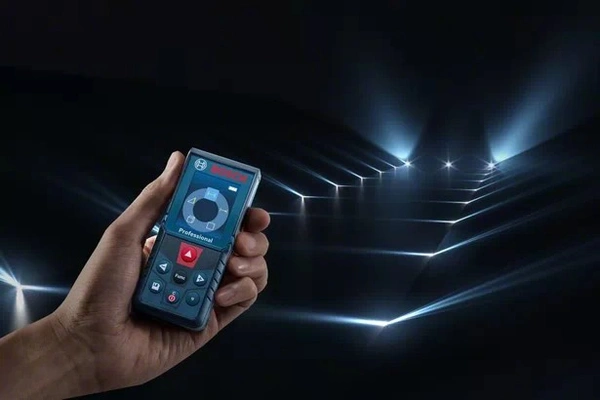 BOSCH GLM400 Laser Rangefinder