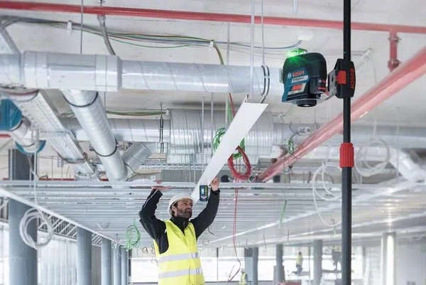 BOSCH GLL3-80CG Professional Line Laser