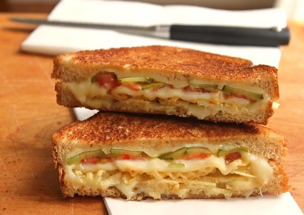 Scramble Egg Cheese Sandwich