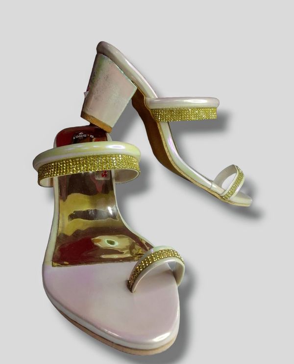 SHOETOPIA Shoetopia Women Gold Heels Sandal - White, 7, Sandal