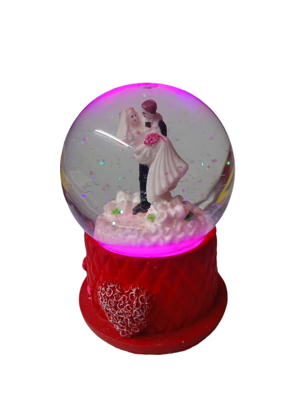 SKB Awesome Craft Romantic Love Lighting Couple Effect Handicraft Showpiece Gift Item 