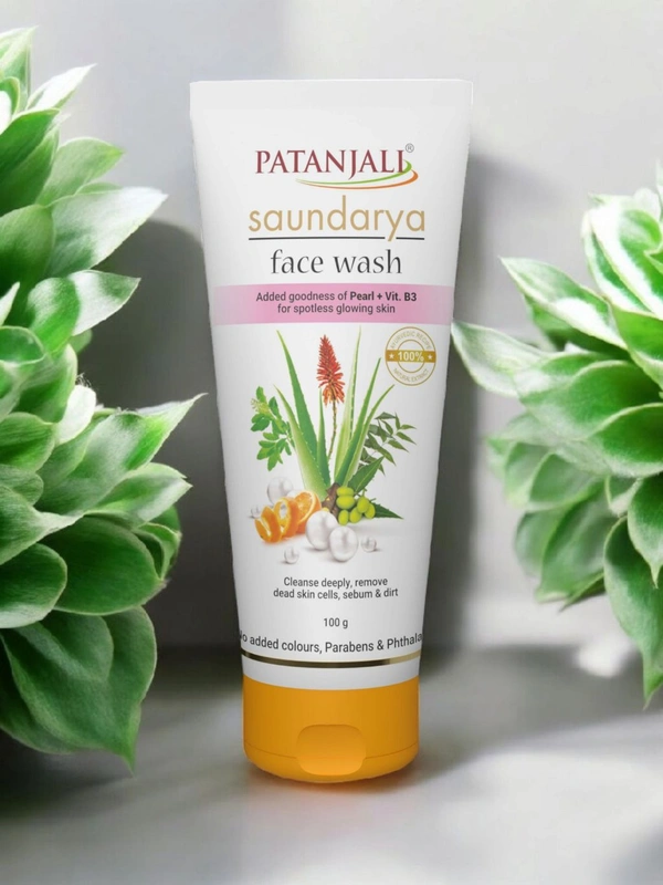 Patanjali  PATANJALI SAUNDARYA FACE WASH Added Goodness Of Pearl + Vit .B3 Cleanse Deeply 