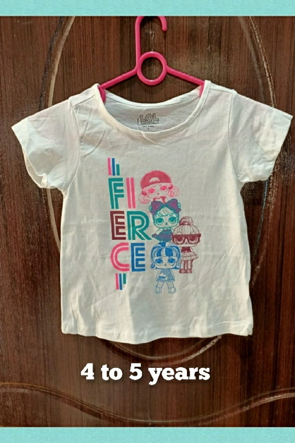 Export Surplus  👕 *Girls Tops*🌻🌻 - 4 year's to 5 Years