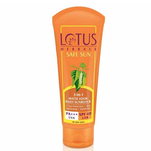Lotus Herbals Safe Sun 3-in-1 Matte Look Tinted Sunscreen SPF 40 PA+++, Non-Greasy, Mattifying, Instant BB Glow, 50g