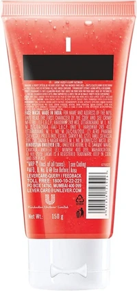 Lakme Blush & Glow Strawberry Freshness Gel Face Wash with Strawberry Extracts, 150 g