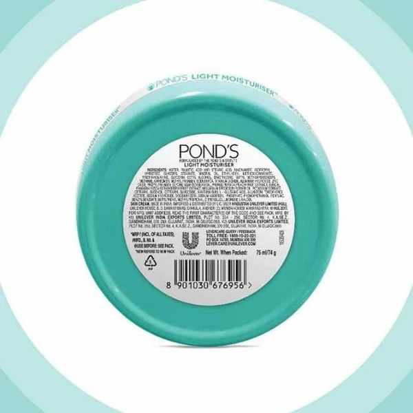 POND'S Light Moisturiser, Non- Oily With Vitamin E And Glycerine, For Soft And Glowing Skin,25ml