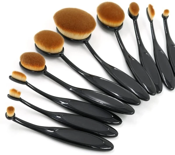 Round Foundation 10 Piece Oval Brush Set - Black Colour