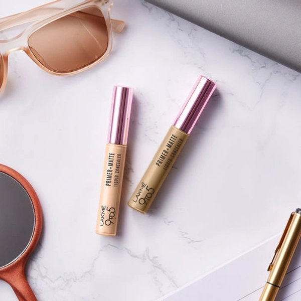 Lakme 9to5 Primer + Matte Liquid Concealer - 24 Beige