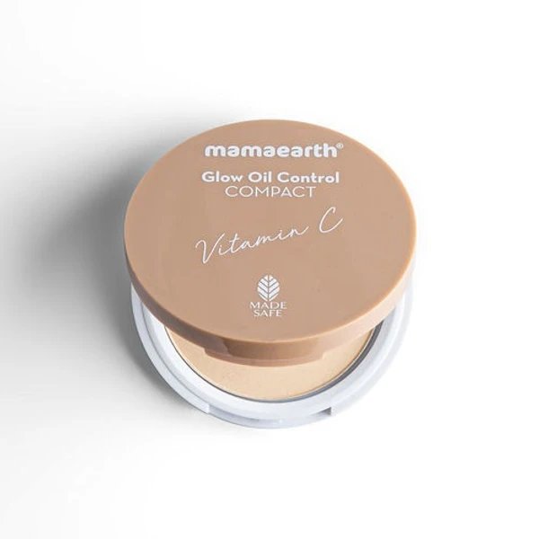 mammaearth Mamaearth Glow Oil Control Compact SPF 30 With Vitamin C & Turmeric - Creme Glow (9gm)