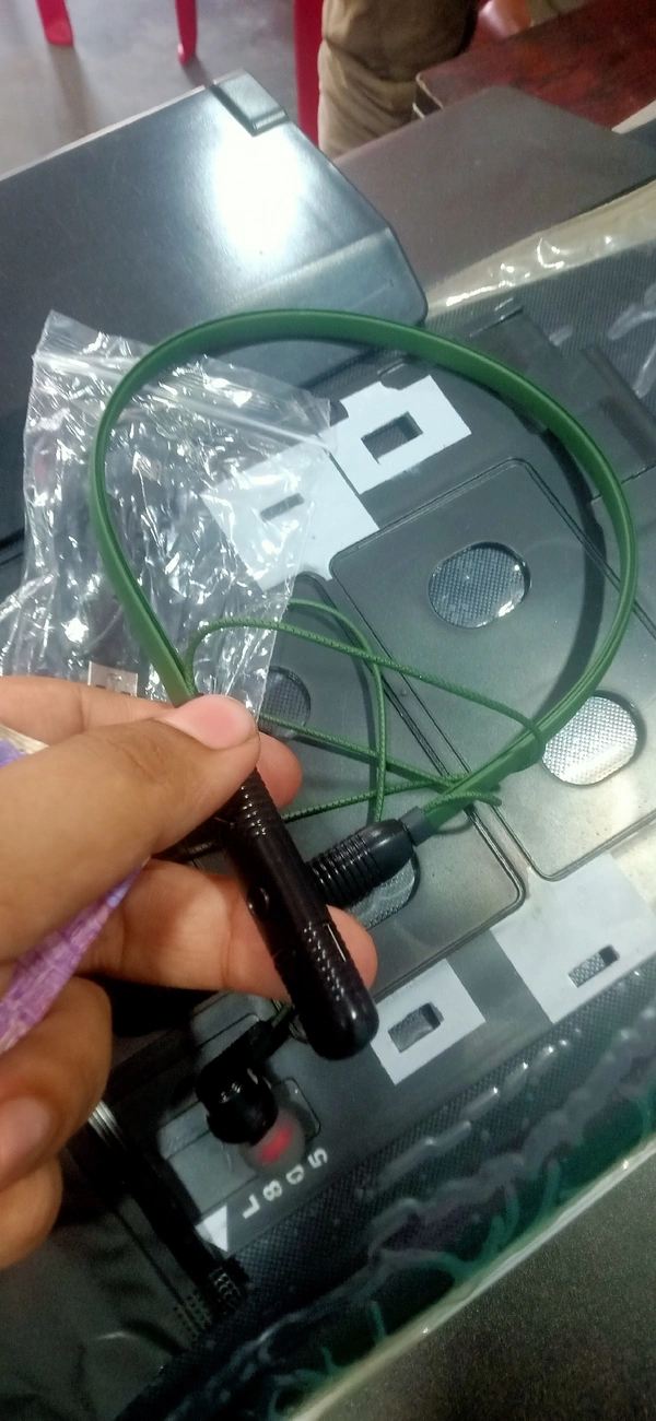 Walta With Bluetooth Sport Headset