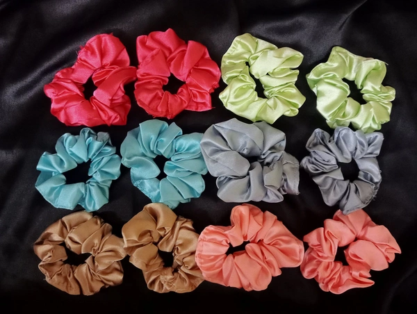 SATIN SCRUNCHIES  - Free Size, dark pink