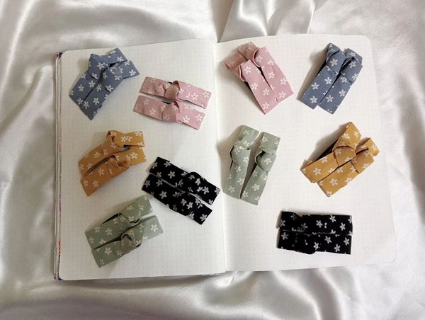 FLORAL TIKTAC CLIPS - Pink