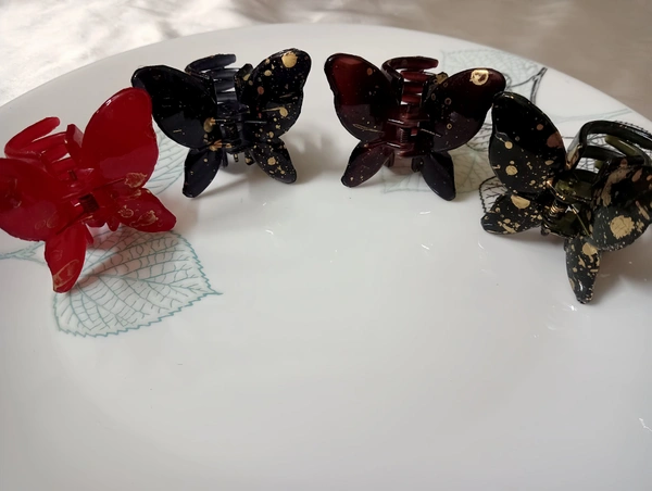 SPRINKLED GOLD BUTTERFLY HAIR CLAWS  - Bright Red