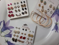 EARRINGS CARD