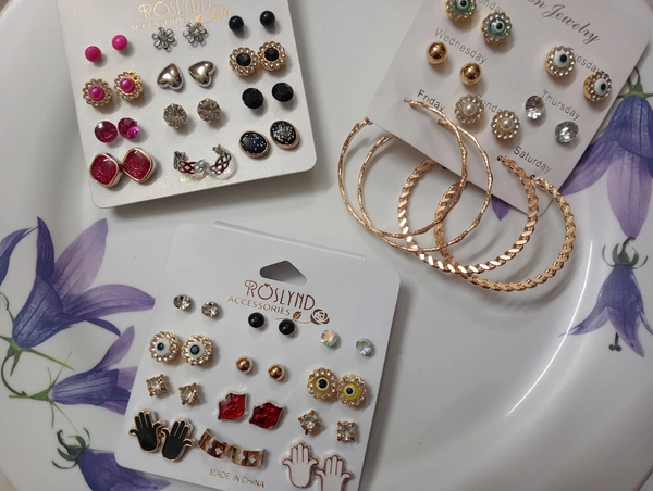 EARRINGS CARD