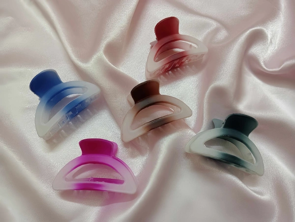 STYLISH HAIR CLAWS - Royal Blue